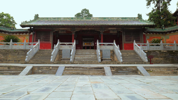 A scenic view of Mianyang Pingwu Baoensi