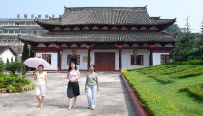 Nanchong Langzhong Guanyinsi: Your Guide to a Peaceful Escape in Sichuan