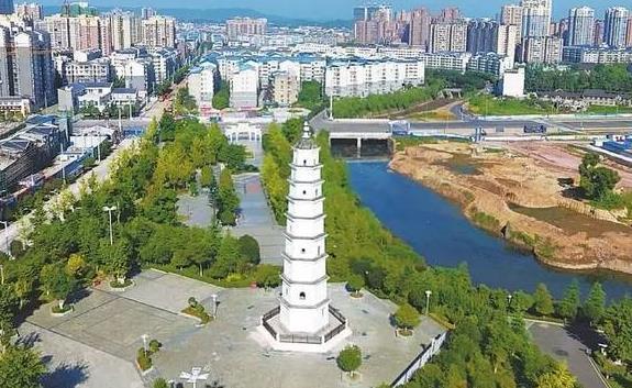 A scenic view of Nanchong Yutaishan Shita