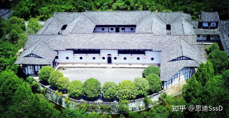 A scenic view of Nanchong Zhude Guju