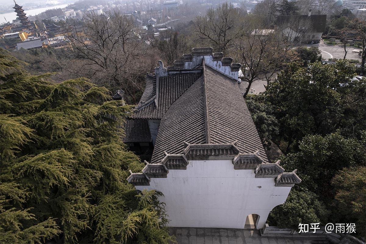 A scenic view of Nanjing Beijige Qixiangtai Jiuzhi