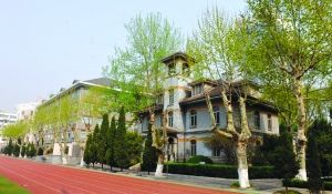 A scenic view of Nanjing Jinling Daxue Jiuzhi