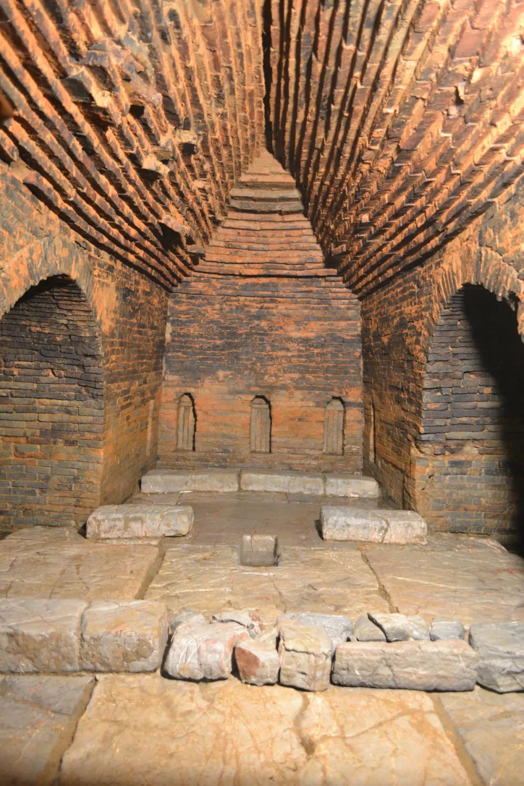 A scenic view of Nanjing Nantang Erling