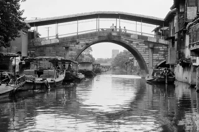 A scenic view of Nanjing Putangqiao