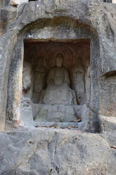 A scenic view of Nanjing Qianfoya Shiku Ji Mingzhengjun Bei