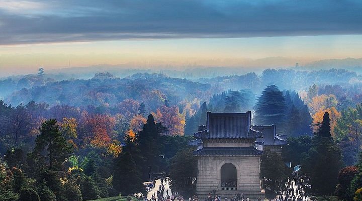 A scenic view of Nanjing Ren Huashi Didian