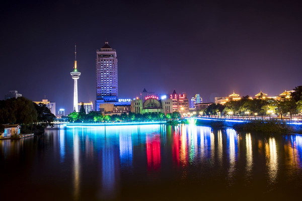 A scenic view of Nantong Tongchong Haitai Zongshanghui Dalou