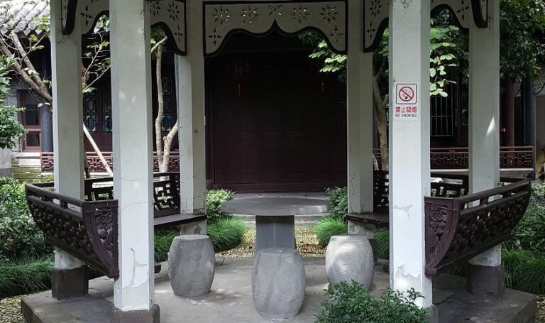 Unveiling the Charm of Ningbo Qianye Huiguan: A Must-Visit Destination for Travelers