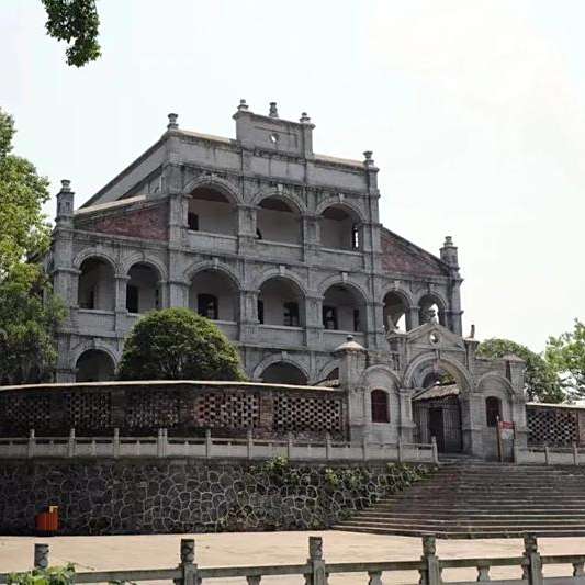 A scenic view of Pingxiang Shenggongci