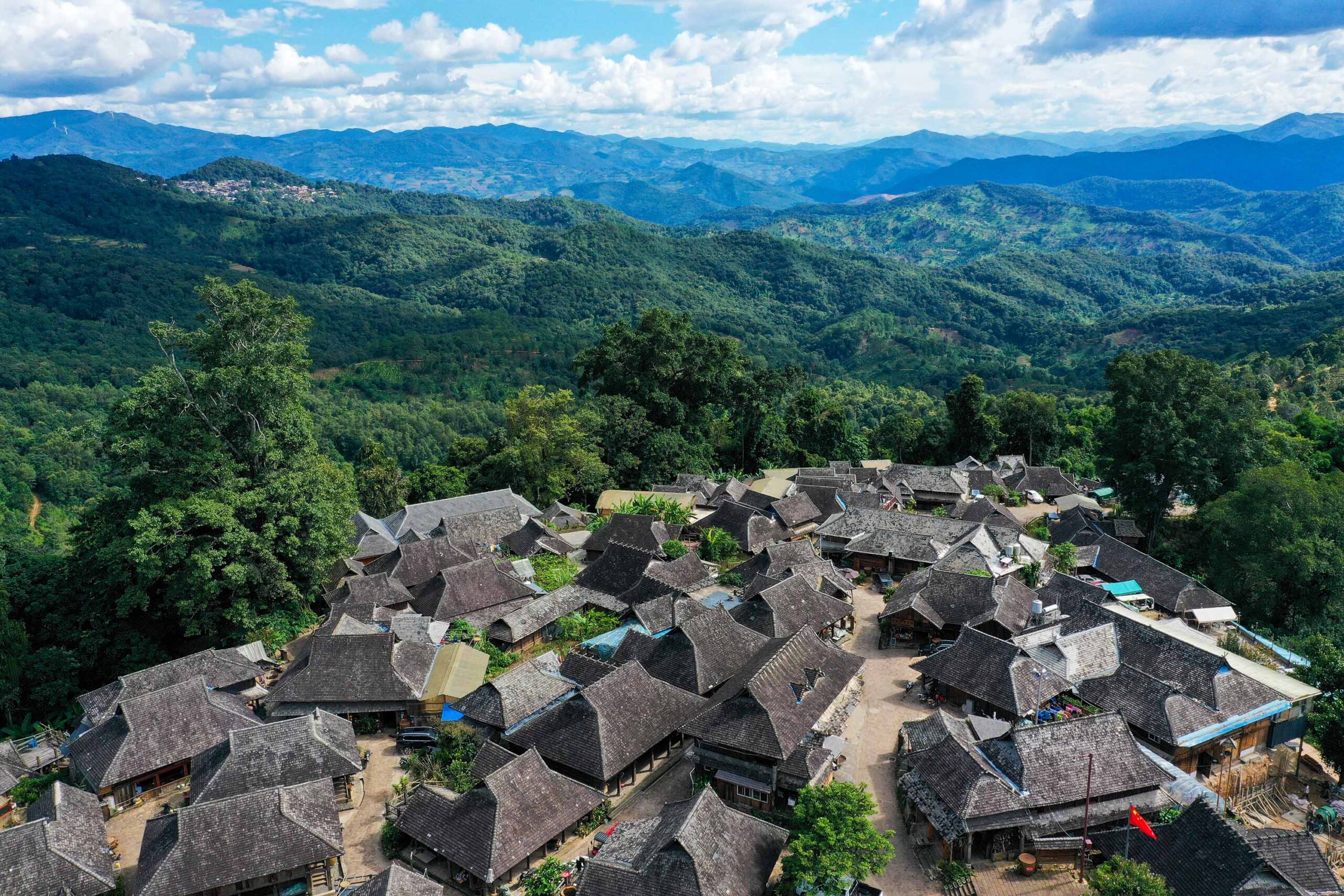 A scenic view of Puer Jingmai Guchayuan