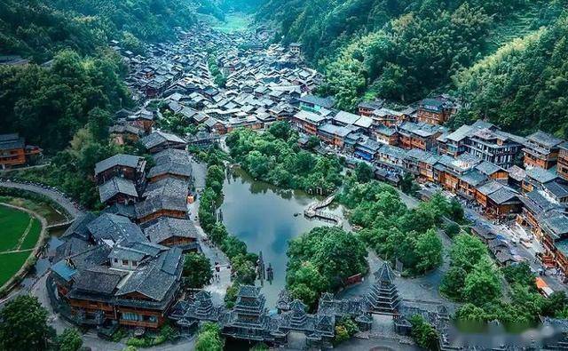 A scenic view of Qiandongnan Rongjiang Dalicun Gujianzhuqun
