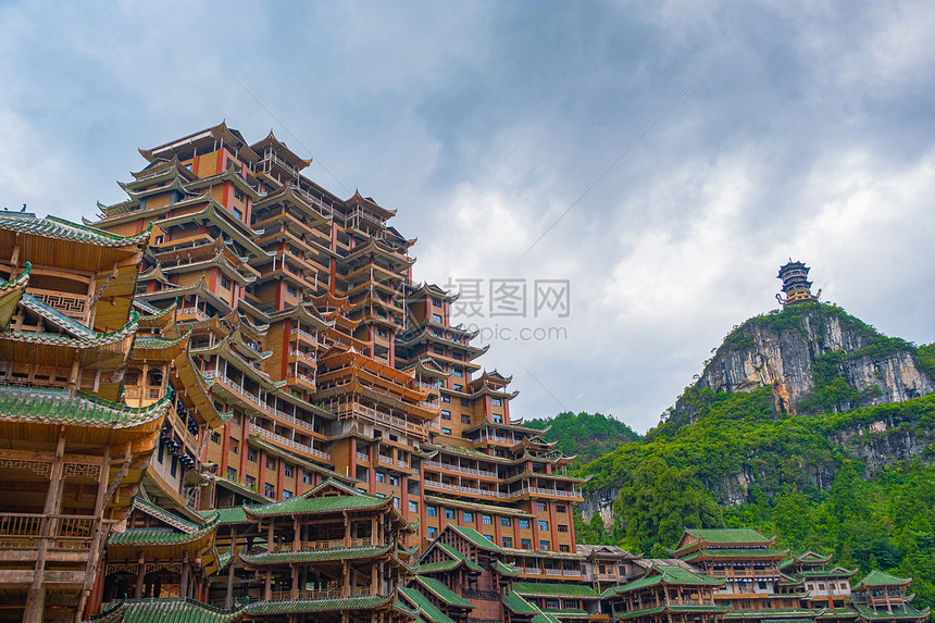 A scenic view of Qianxinan Ming Shibaxiansheng Mu