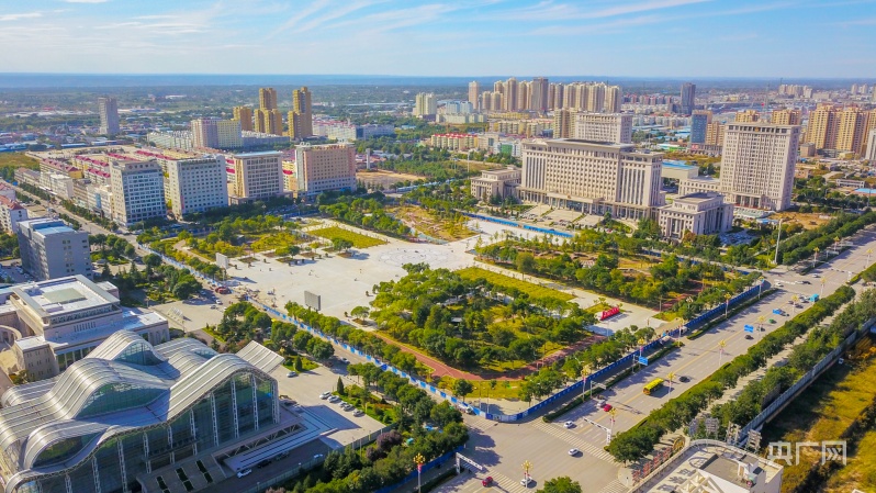 A scenic view of Qingyang Donghuachi Ta