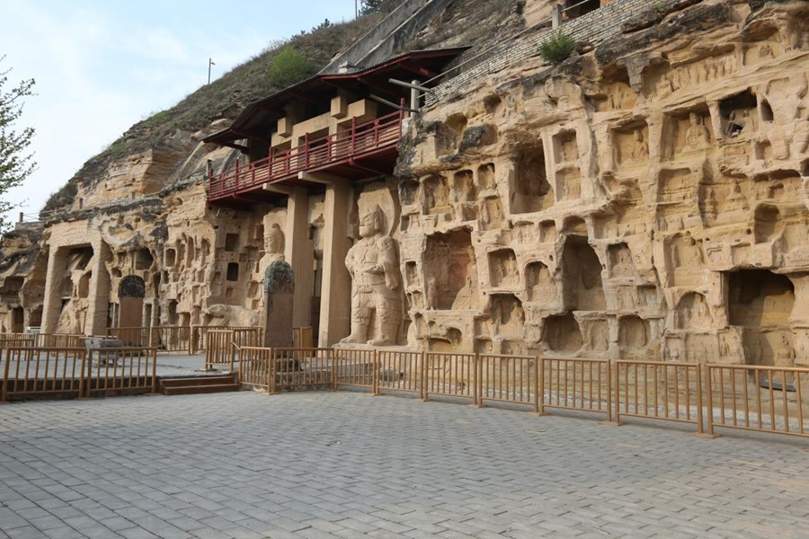 A scenic view of Qingyang Shikongsi Shiku