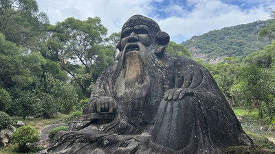 A scenic view of Quanzhou Qingyuanshan Shizao Xiangqun