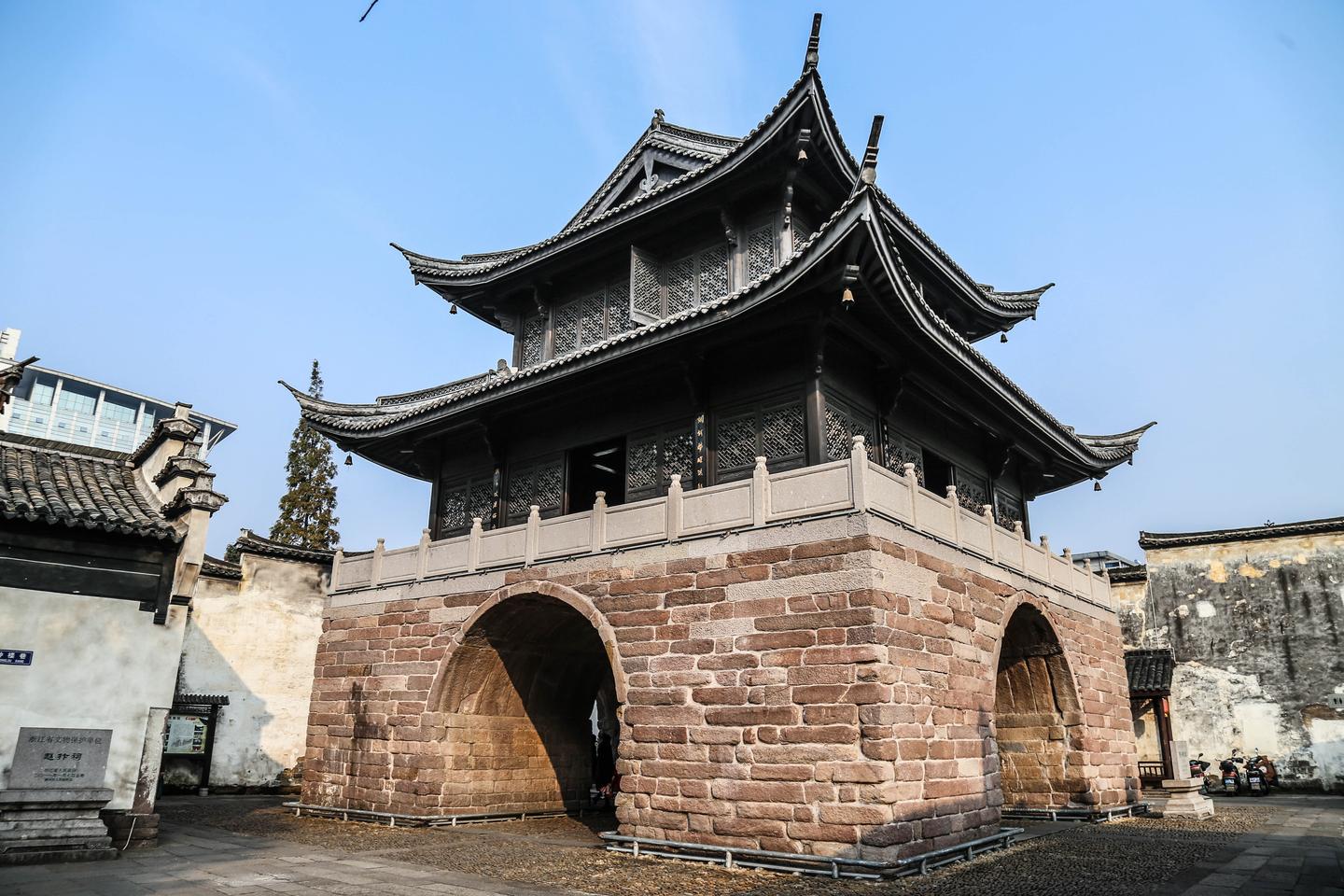 A scenic view of Quzhou Shaoyitang He Hengshanta