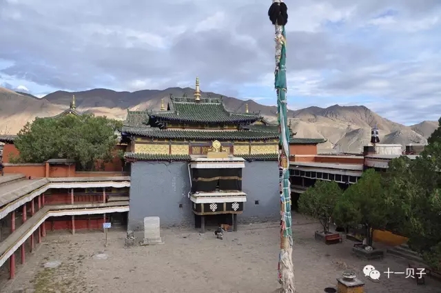 Exploring the Spiritual Wonders of Rikaze Xialu Si in Shigatse, Tibet