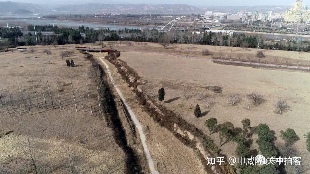 A scenic view of Sanmenxia Buzhaozhaiyizhi