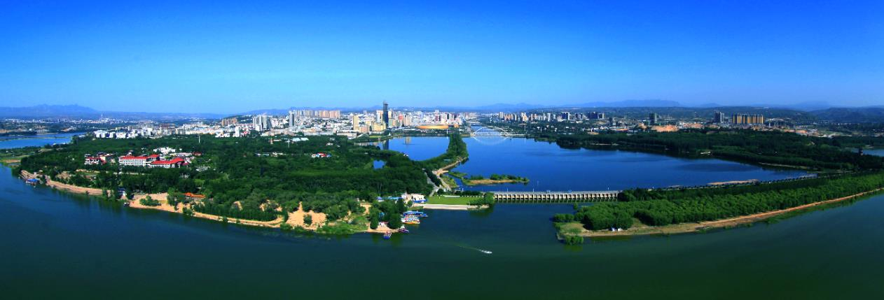 A scenic view of Sanmenxia Lushichengshuangmiao