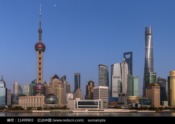 A scenic view of Shanghai Hongkou Waitan Jianzhuqun