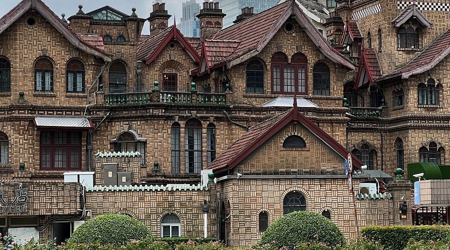 A scenic view of Shanghai Jingan Male Zhuzhai