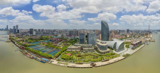 A scenic view of Shanghai Yangpu Yangshupu Shuichang