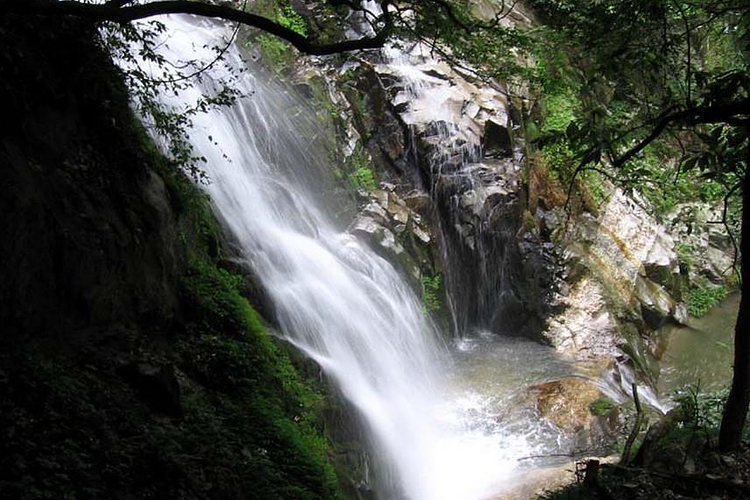 A scenic view of Shangluo Huashilang Site