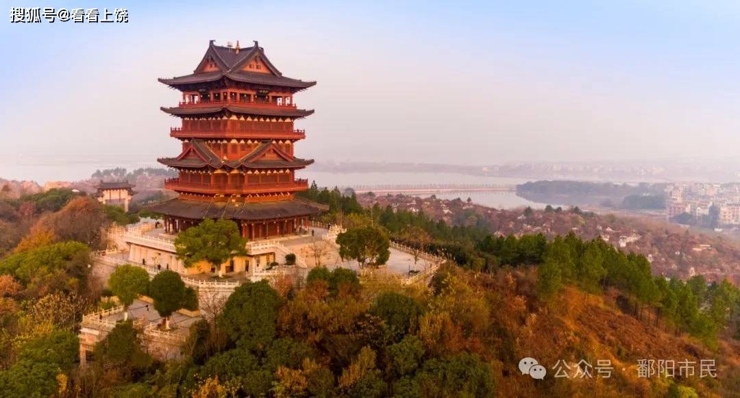 A scenic view of Shangrao Yongfusi Ta
