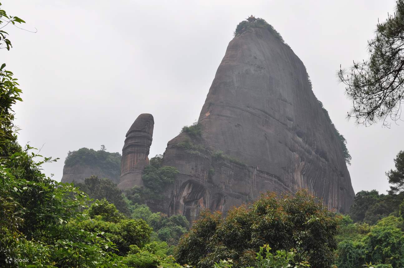 A scenic view of Shaoguan Danxiashan Moya Shike