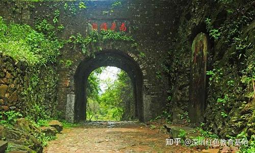 A scenic view of Shaoguan Nanyue Xiongguan Gudao