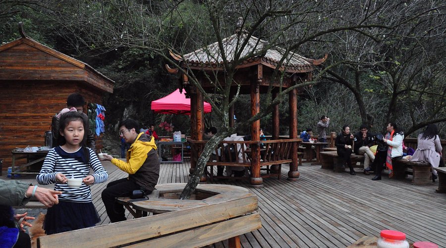A scenic view of Shaoguan Nanyue Xiongguan Gudao