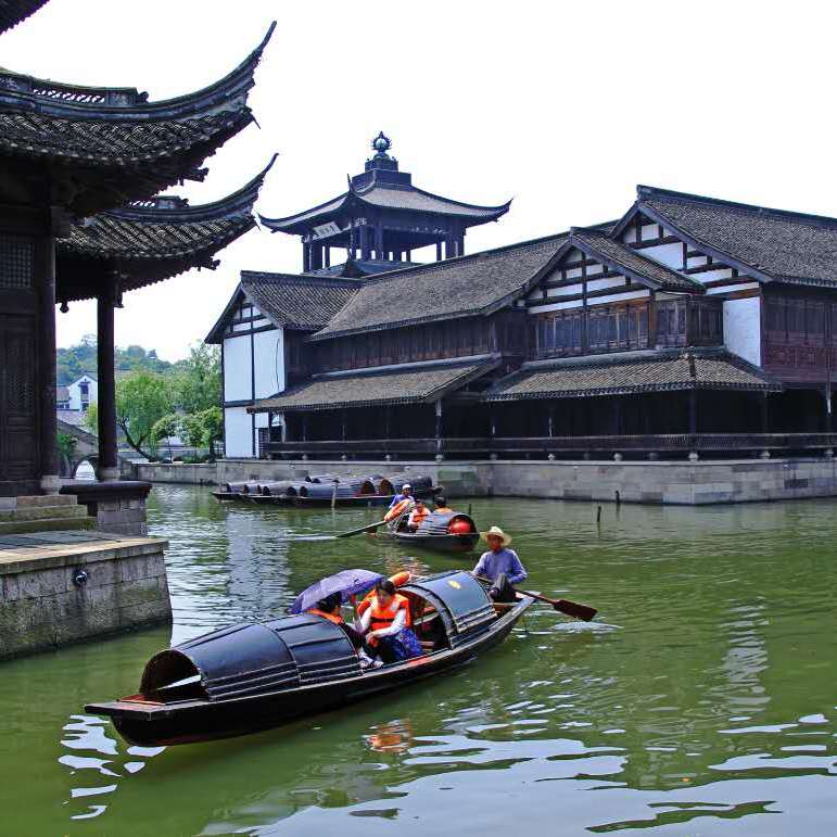 A scenic view of Shaoxing Guqiandao