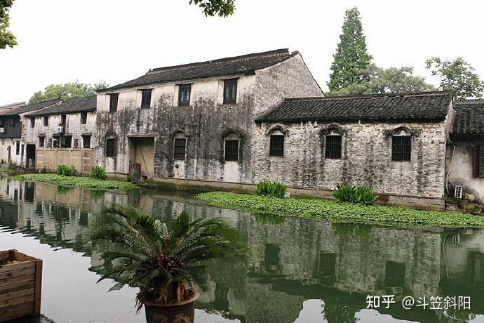 A scenic view of Shaoxing Lvfu
