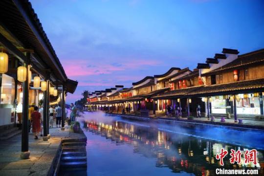 A scenic view of Shaoxing Songliuling