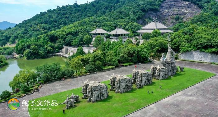 A scenic view of Shaoxing Xiaoxiantan Yaozhi