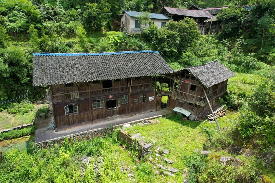 A scenic view of Shaoyang Xiangxi Xuefengshan Kangzhan Jiuzhi