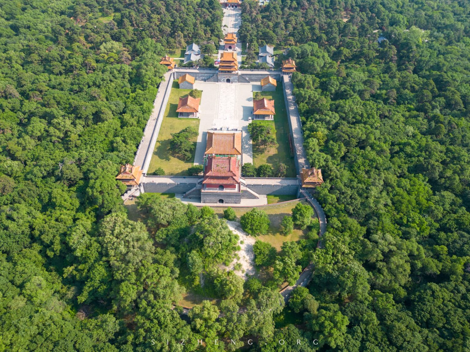 A scenic view of Shenyang Qingzhaoling