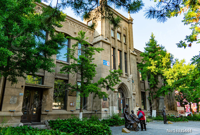 A scenic view of Shenyang Zhongshan Guangchang Jianzhuqun