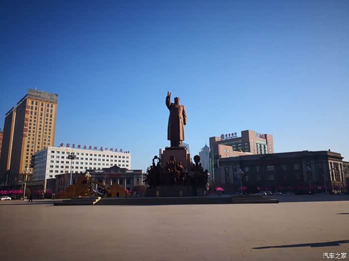 A scenic view of Shenyang Zhongshan Guangchang Jianzhuqun