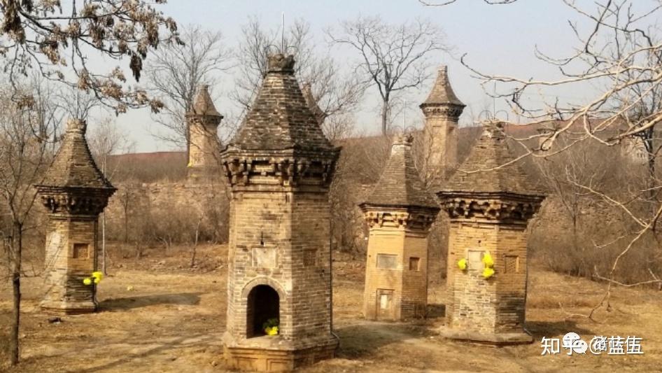 A scenic view of Shijiazhuang Wanshou Temple Pagoda Forest