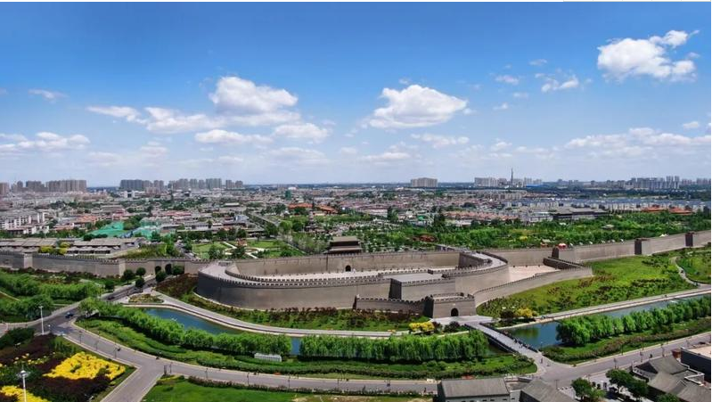 A scenic view of Shijiazhuang Zhengding City Wall