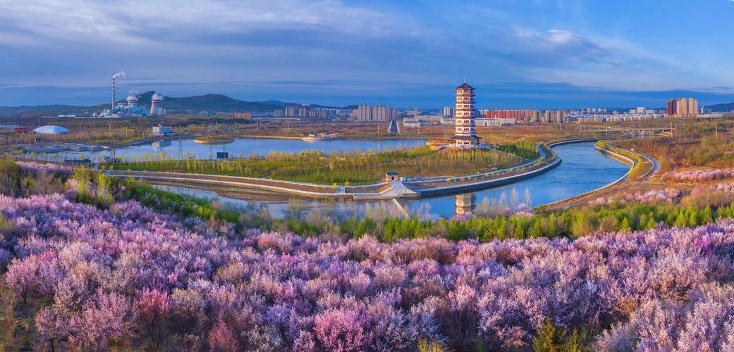 A scenic view of Shuangyashan Sanjiang Pingyuan Hanwei Shiqi Yizhi