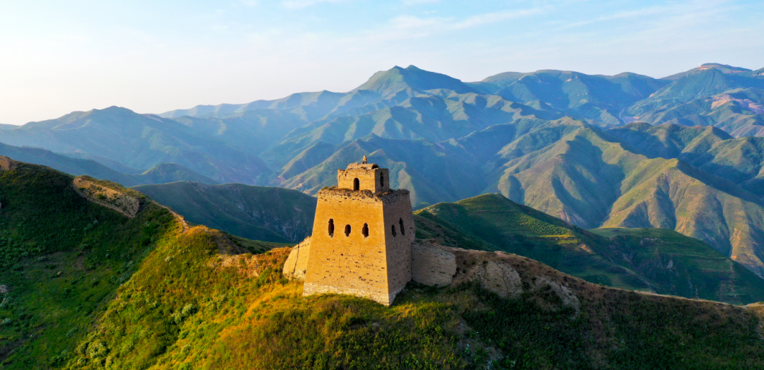 A scenic view of Shuozhou Guangwu Ancient City Wall