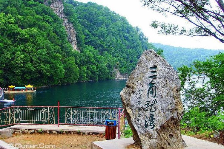 A scenic view of Siping Erlonghu Gucheng Yizhi