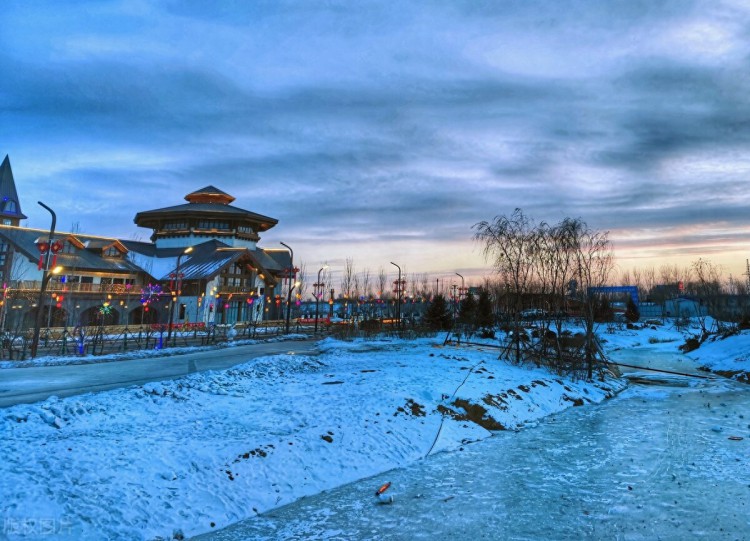 A scenic view of Songyuan Tahucheng