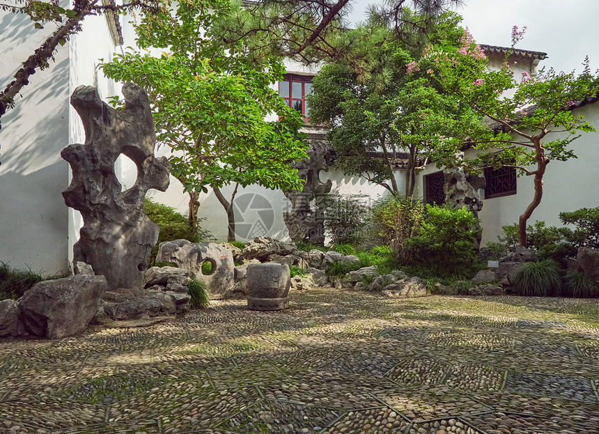 A scenic view of Suzhou Ouyuan