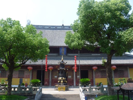 A scenic view of Suzhou Xuanmiaoguan Sanqingdian