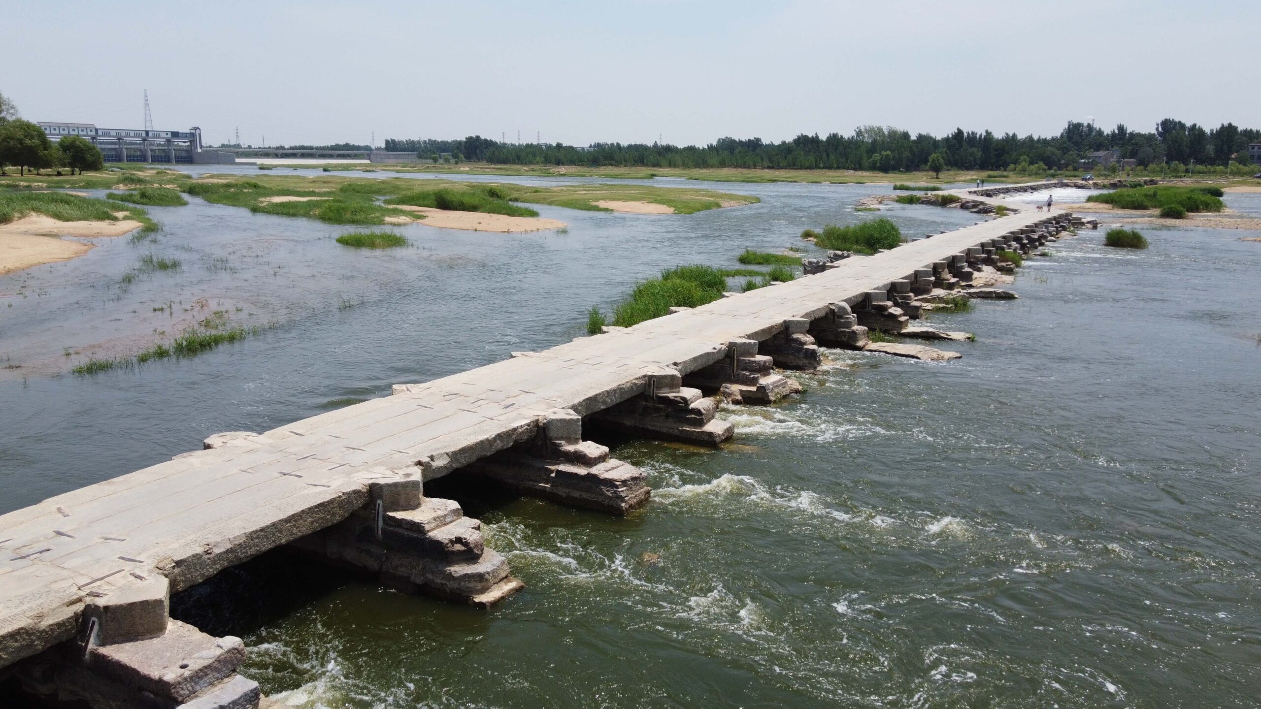A scenic view of Taian Dawenkou Gu Shiqiao