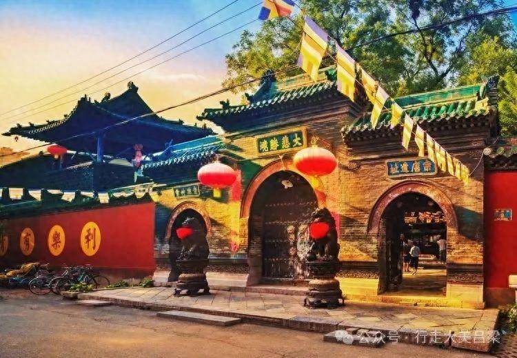 Experience Serenity and Tradition at Taiyuan’s Chongshan Temple Dabei Hall