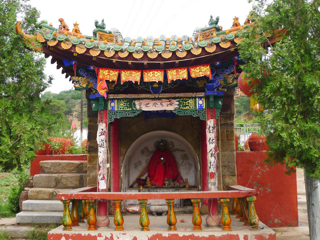 Immerse Yourself in Culture: The Art and Architecture of Taiyuan Gujiao Thousand Buddha Temple